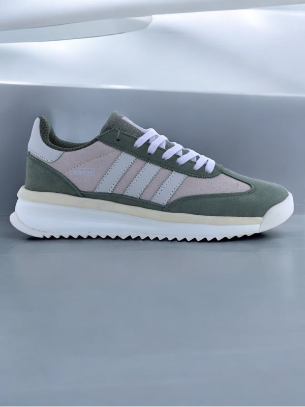 Adidas SL 72