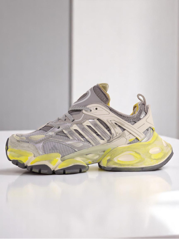 Adidas XLG Runner
