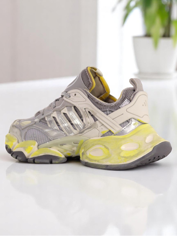 Adidas XLG Runner