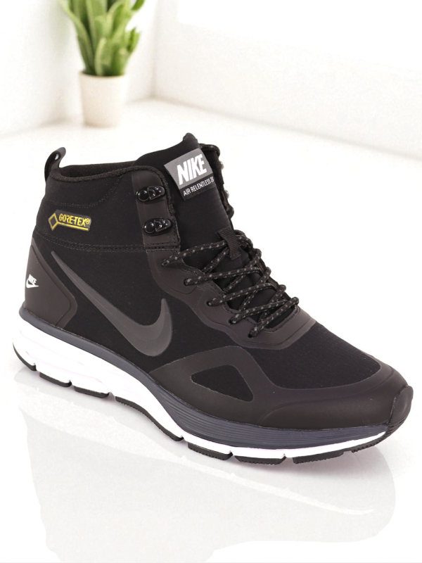 Nike Shield Gore-Tex Mid