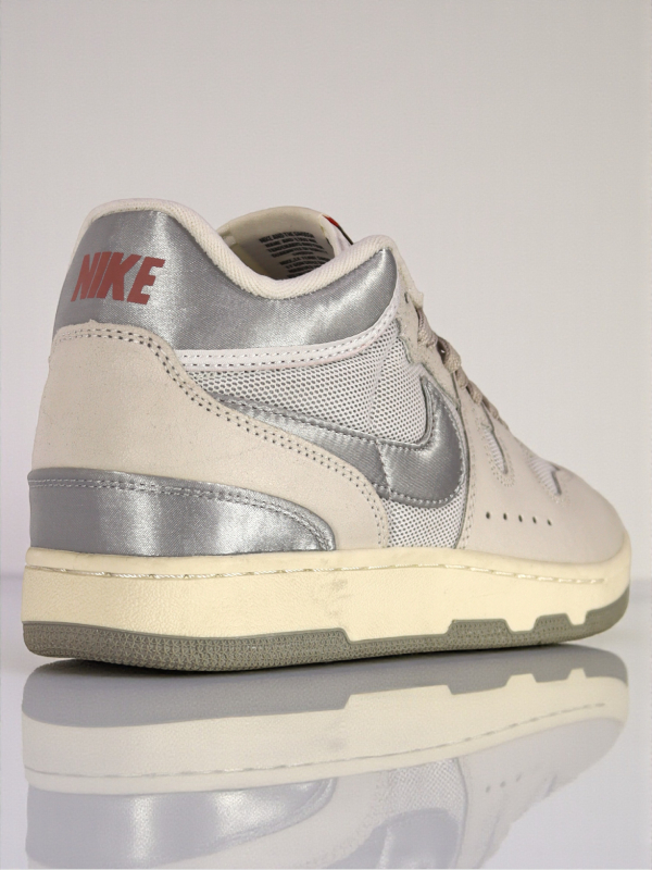 Nike Mac Attack