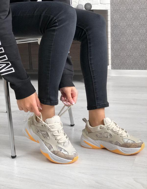 Nike M2K