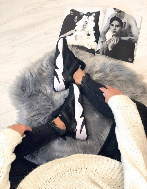 Nike M2K