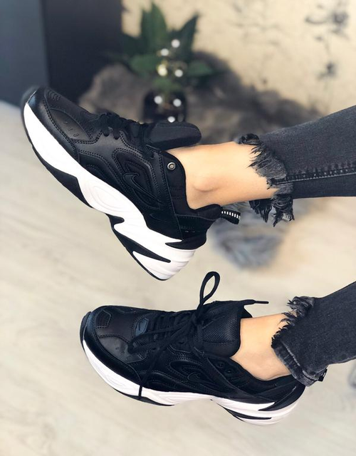 Nike M2K