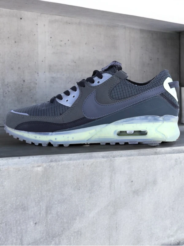 Nike Air Max 90
