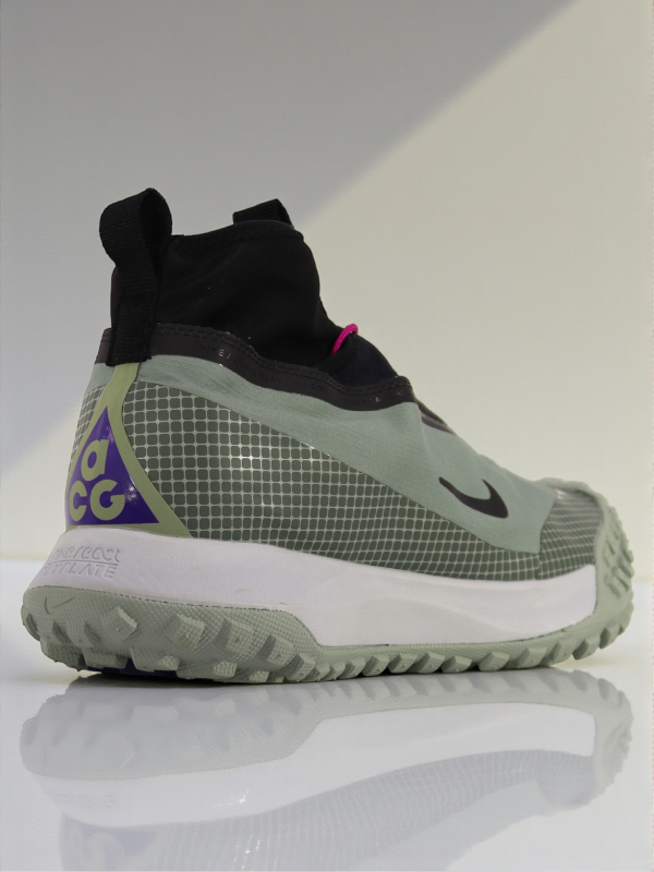 Nike ACG Mountain Fly Mid Gore-Tex