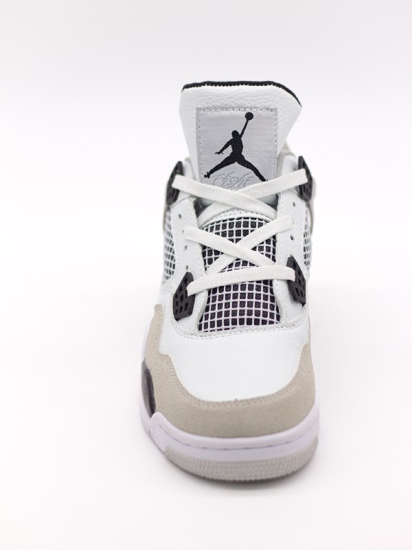 Nike Air Jordan 4