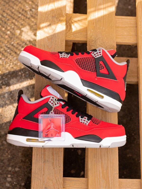 Nike Air Jordan 4