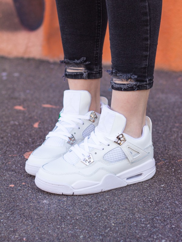 Nike Air Jordan 4
