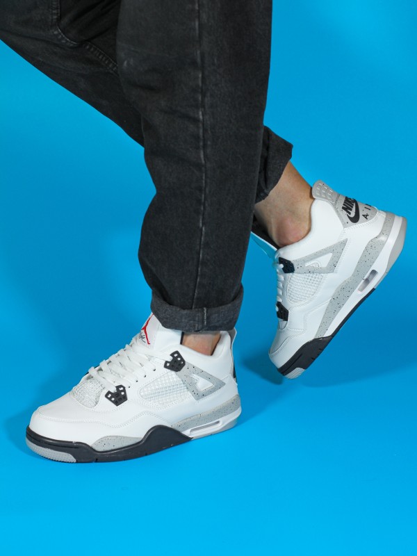 Nike Air Jordan 4