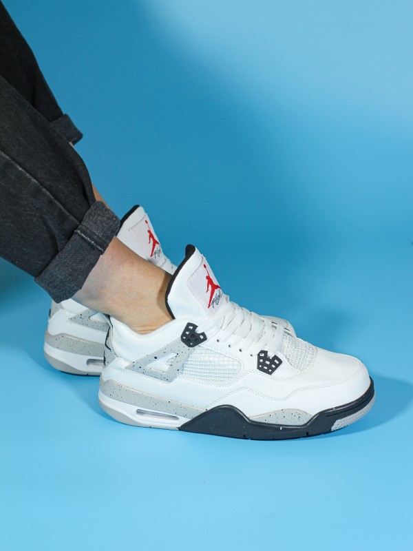 Nike Air Jordan 4