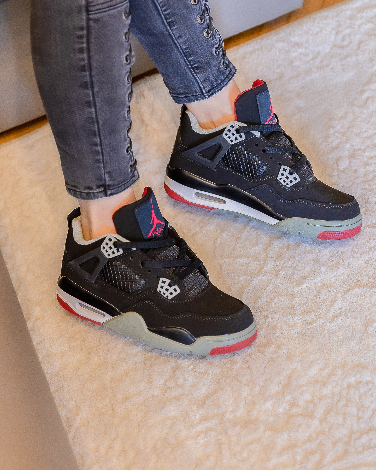 Nike Air Jordan 4
