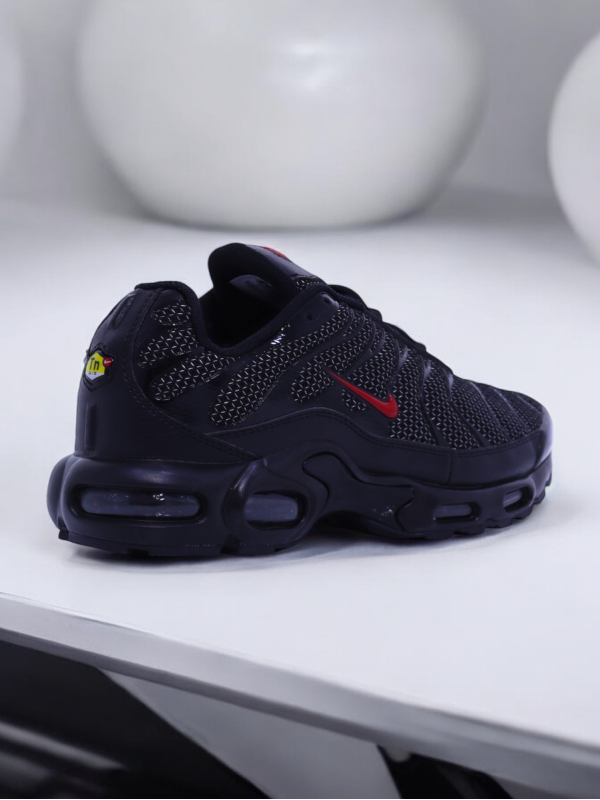 Nike Air Max Plus