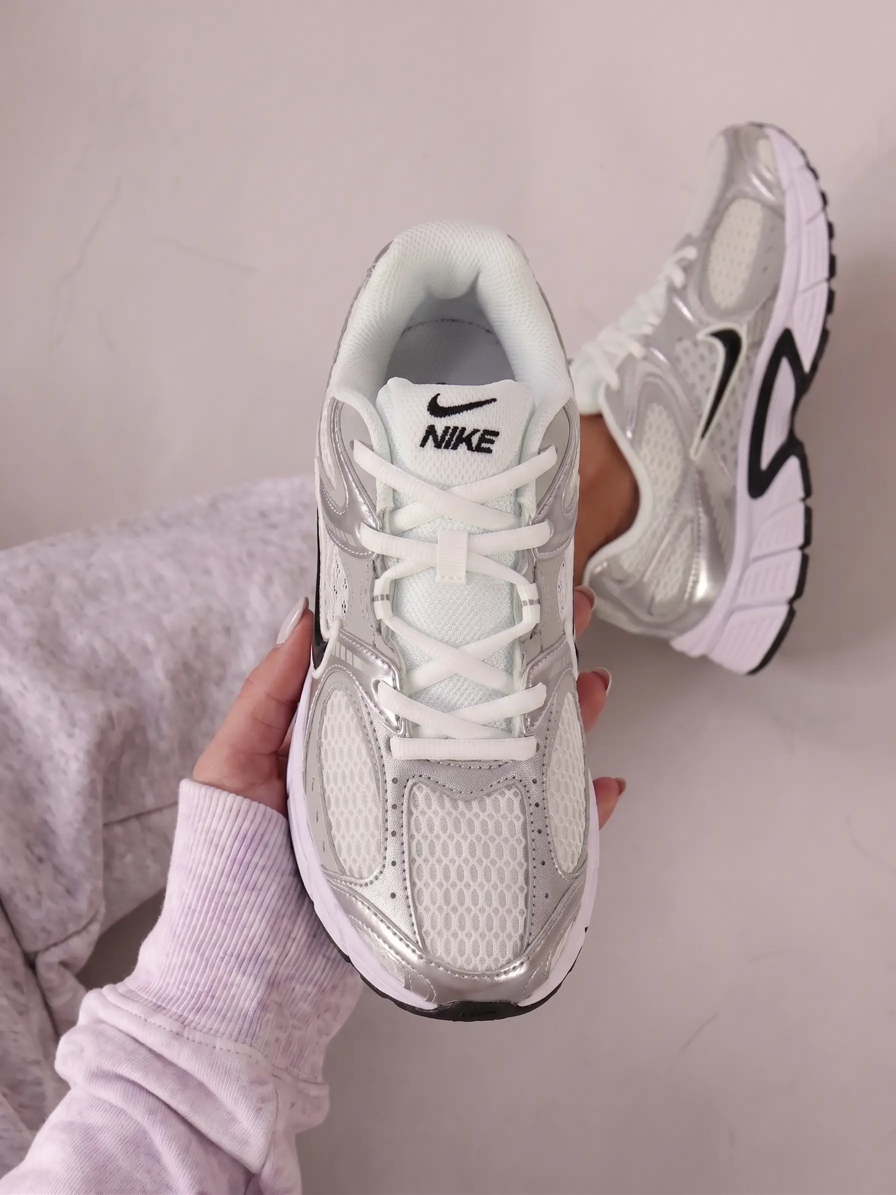 Nike V5 RNR
