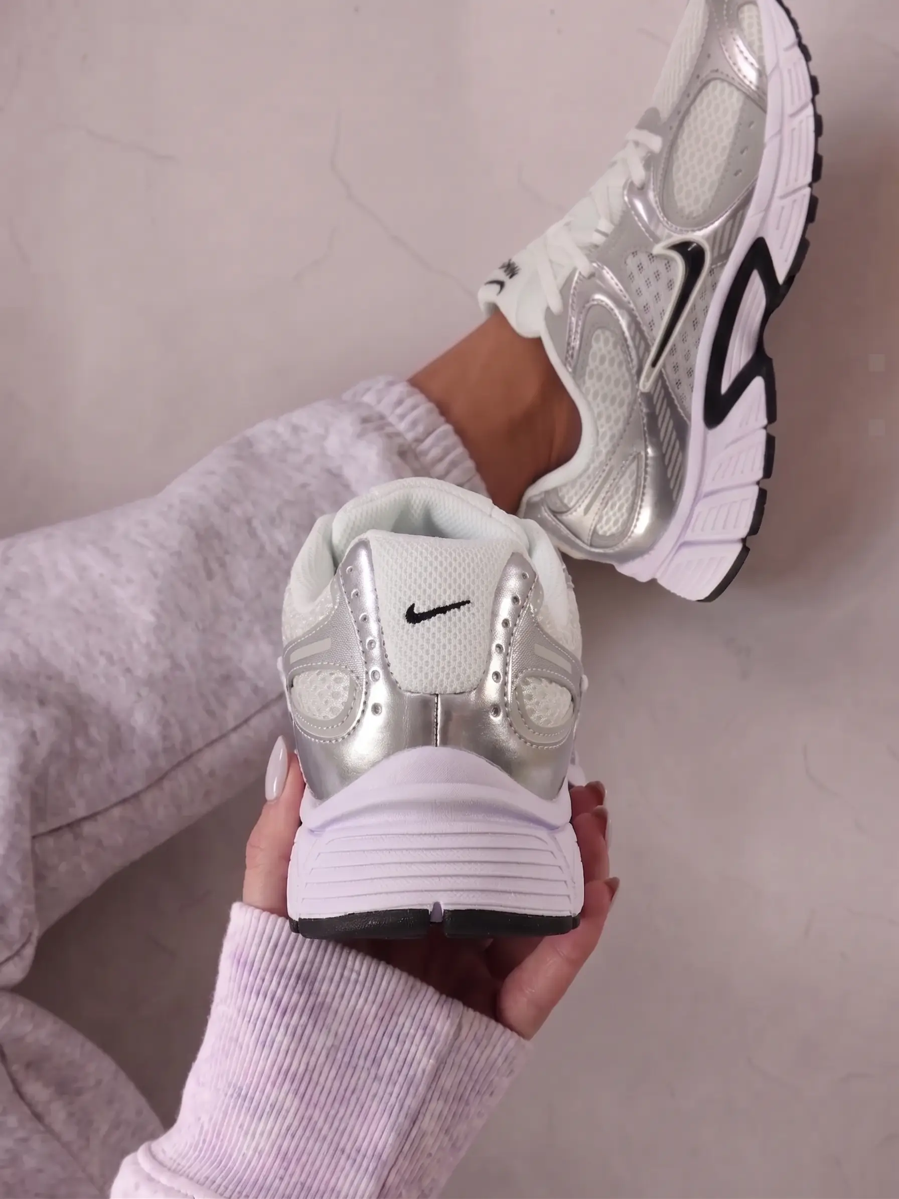 Nike V5 RNR
