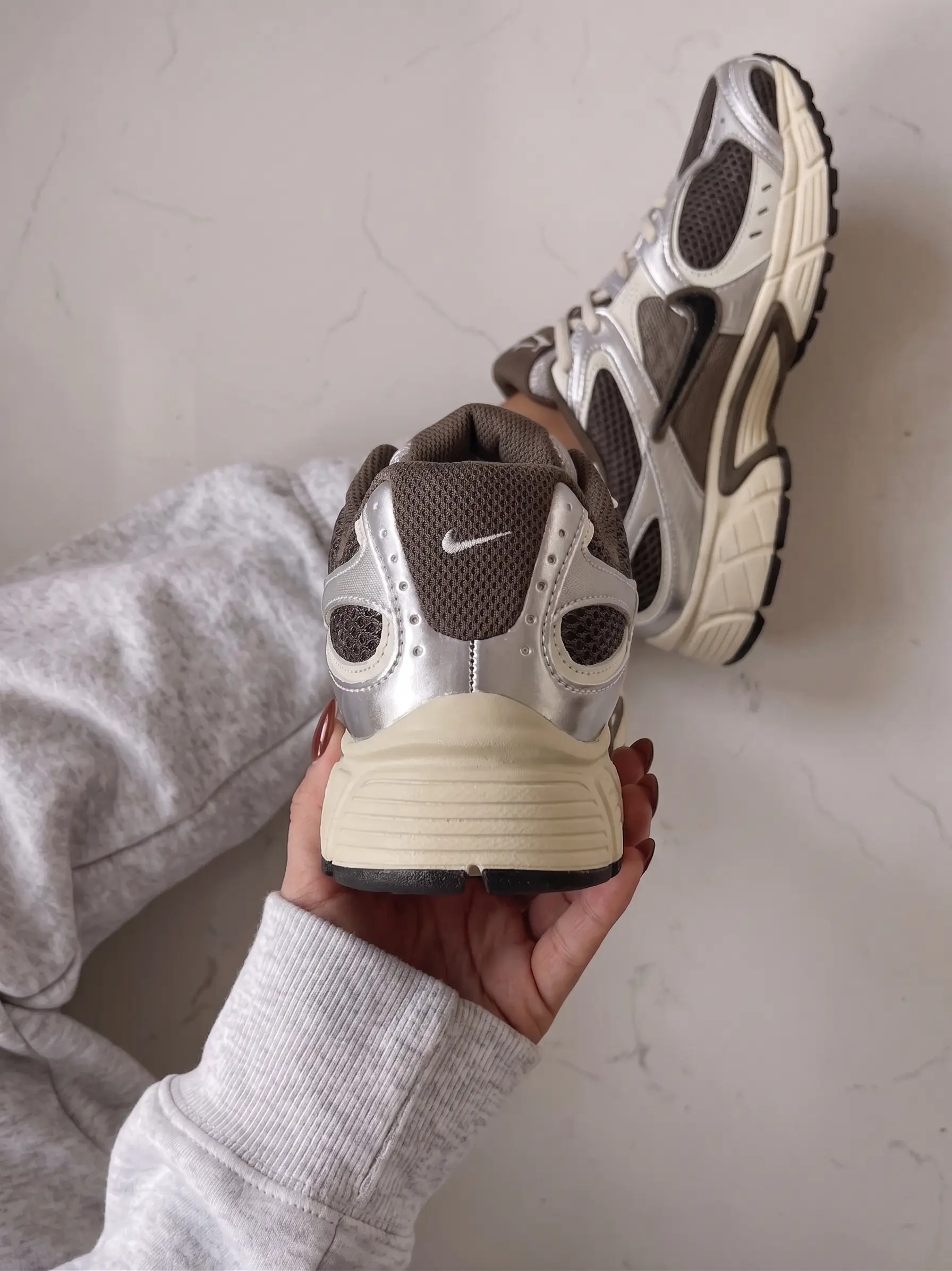 Nike V5 RNR