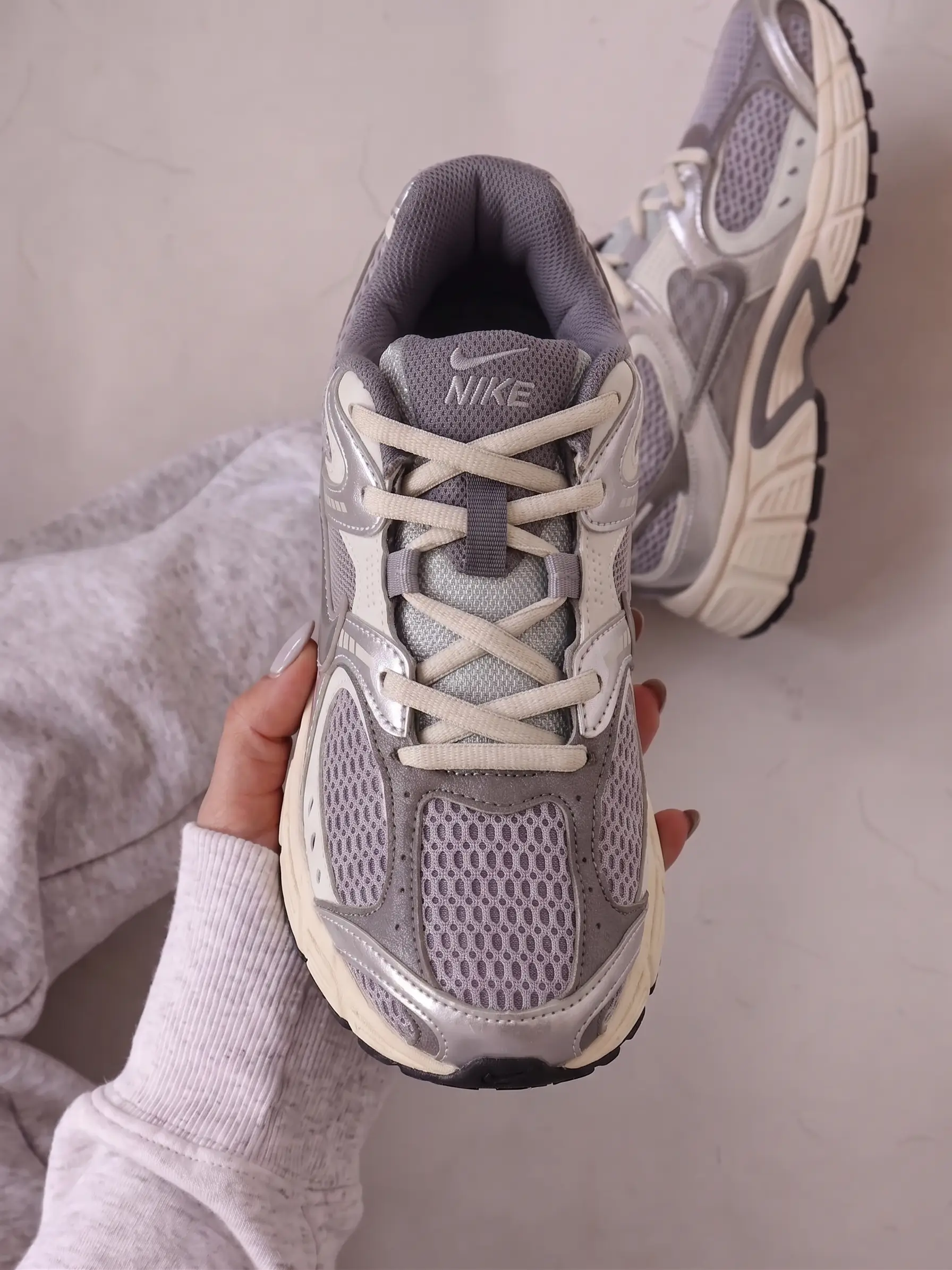 Nike V5 RNR