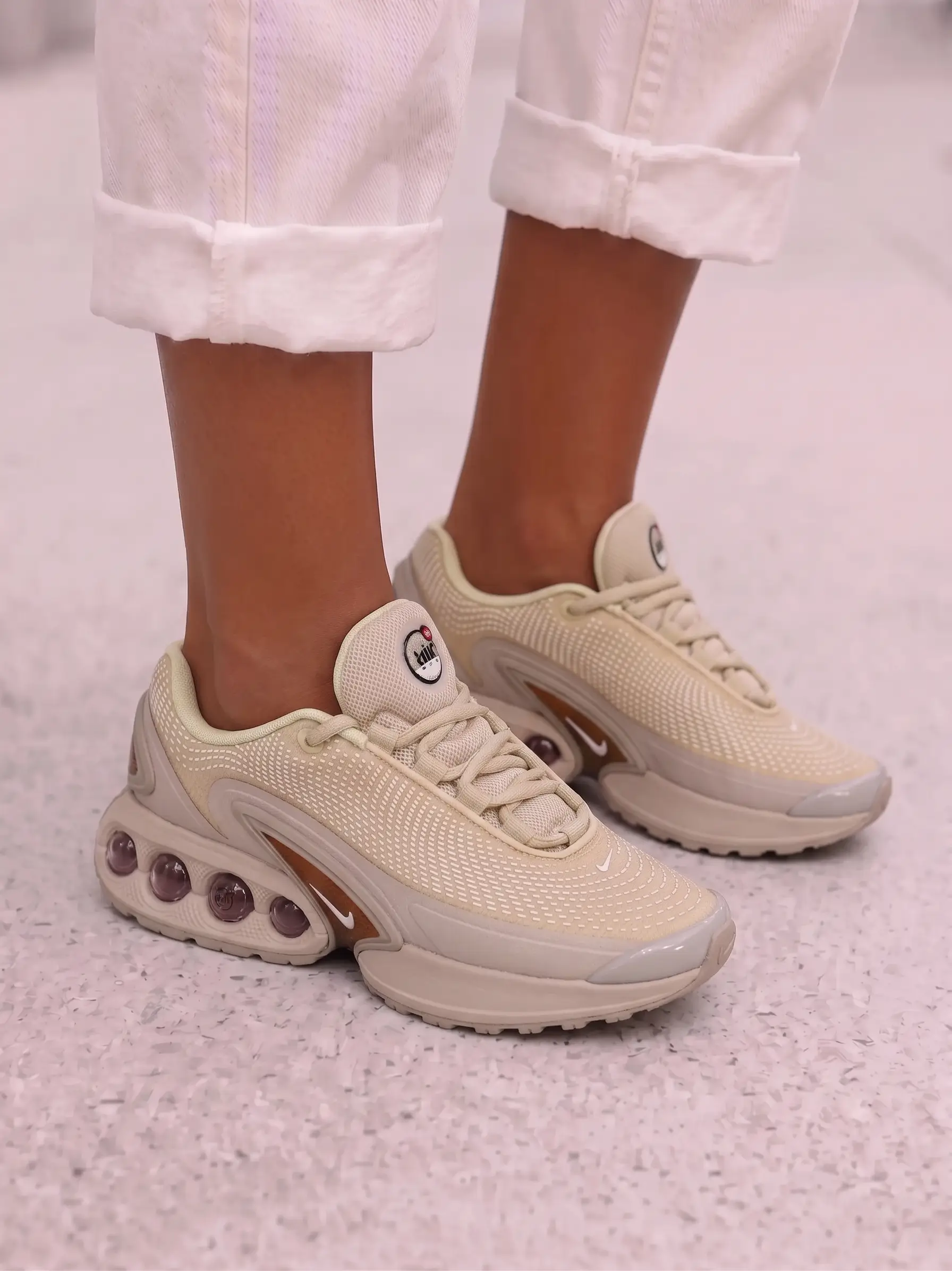 Nike Air Max Dn8