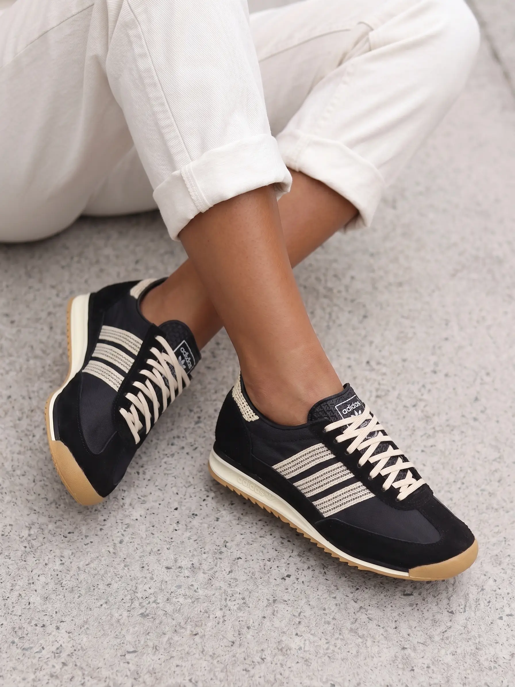 Adidas SL 72