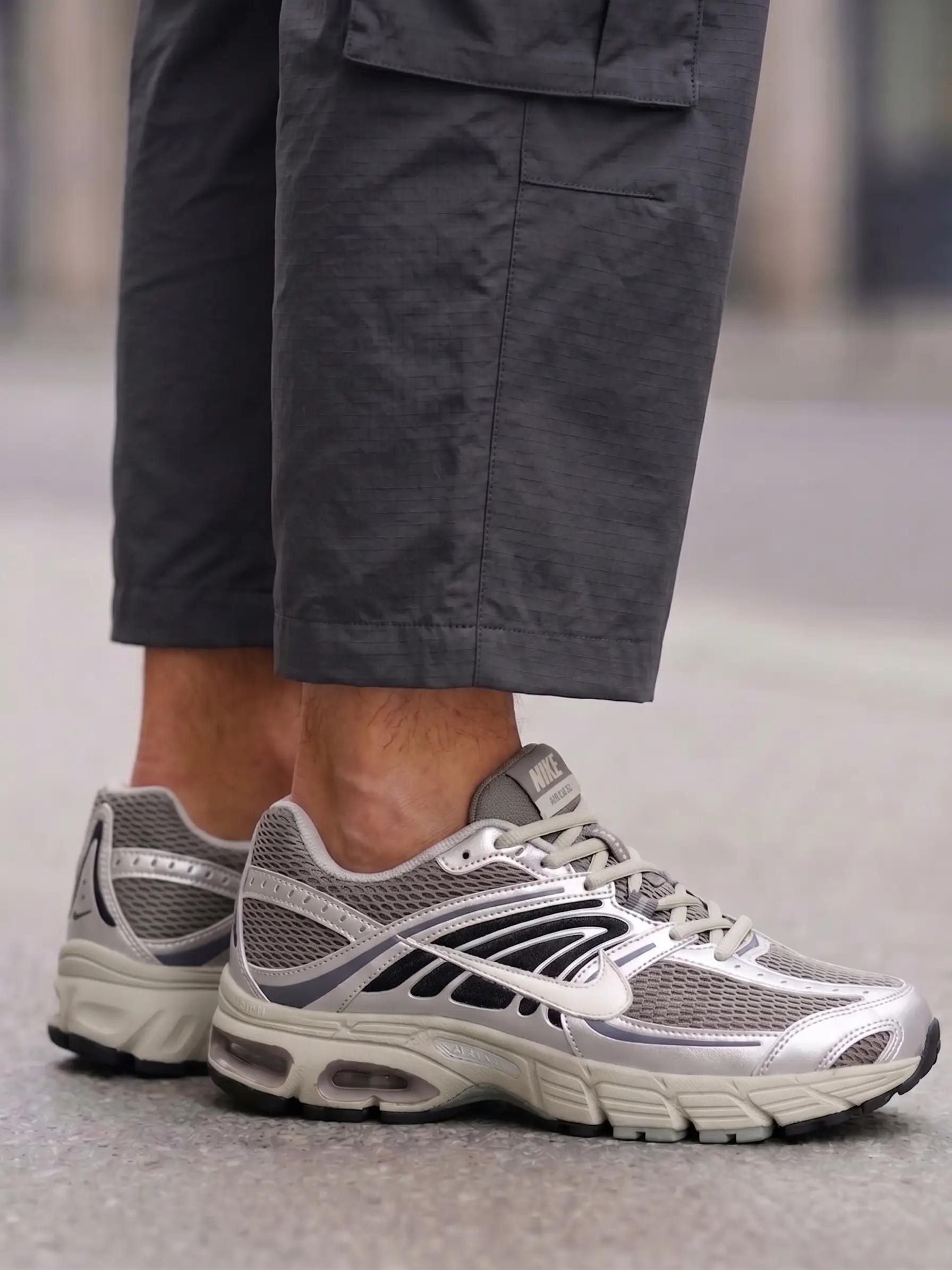 Nike Air Max Moto 2K