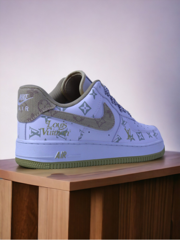 Nike Air Force 1 Low