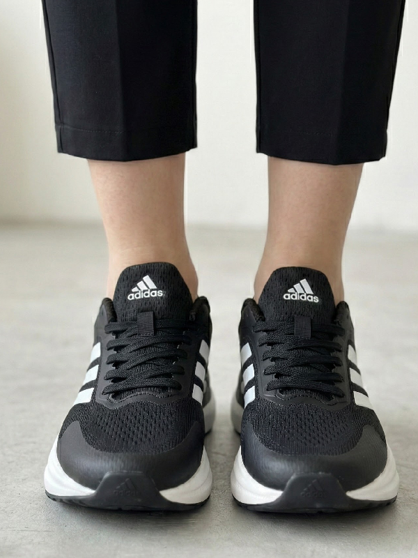 Adidas Bounce Trainer Running