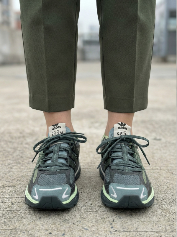 Unheardof x adidas Adistar Cushion 3