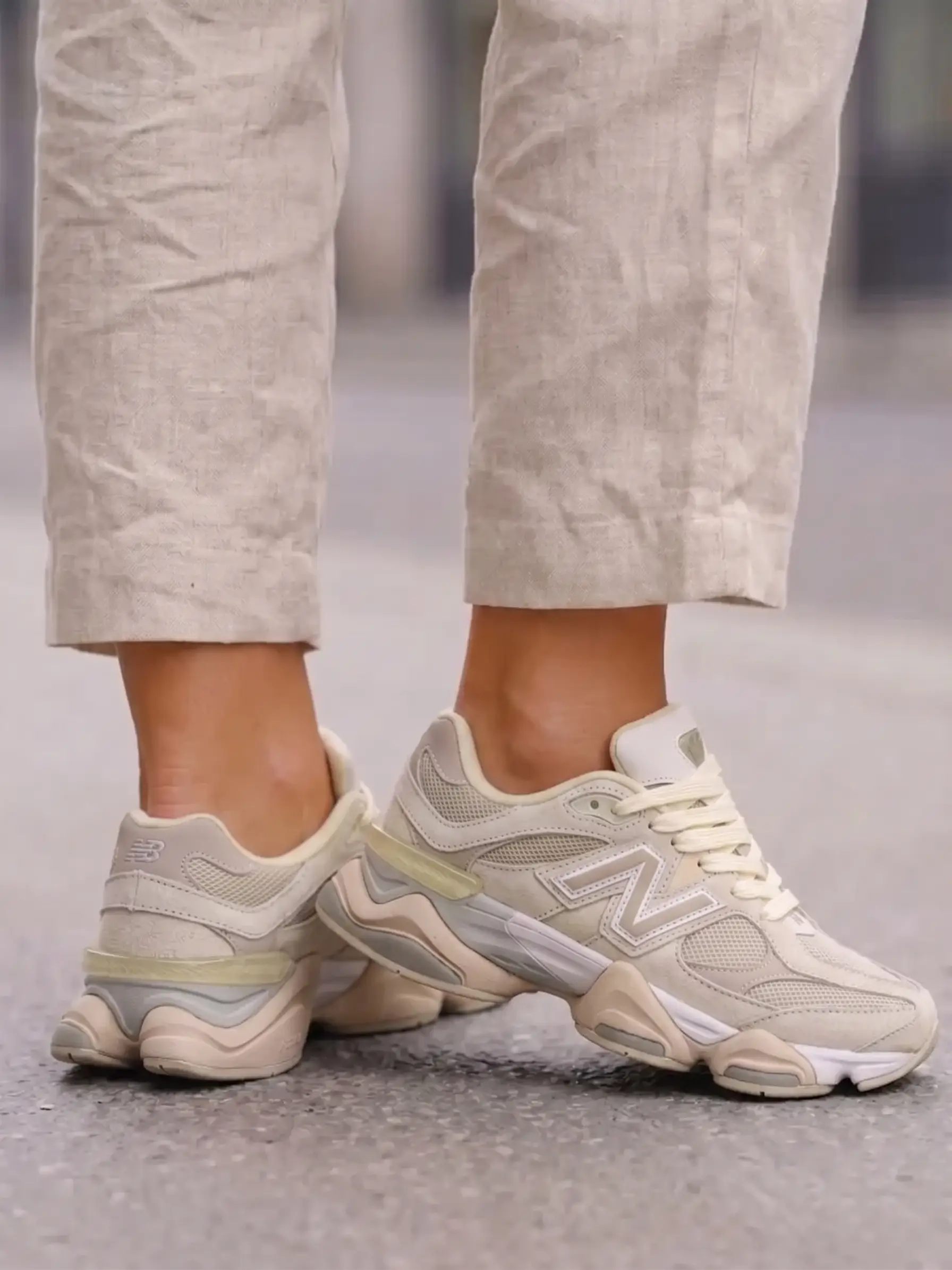 New Balance 9060