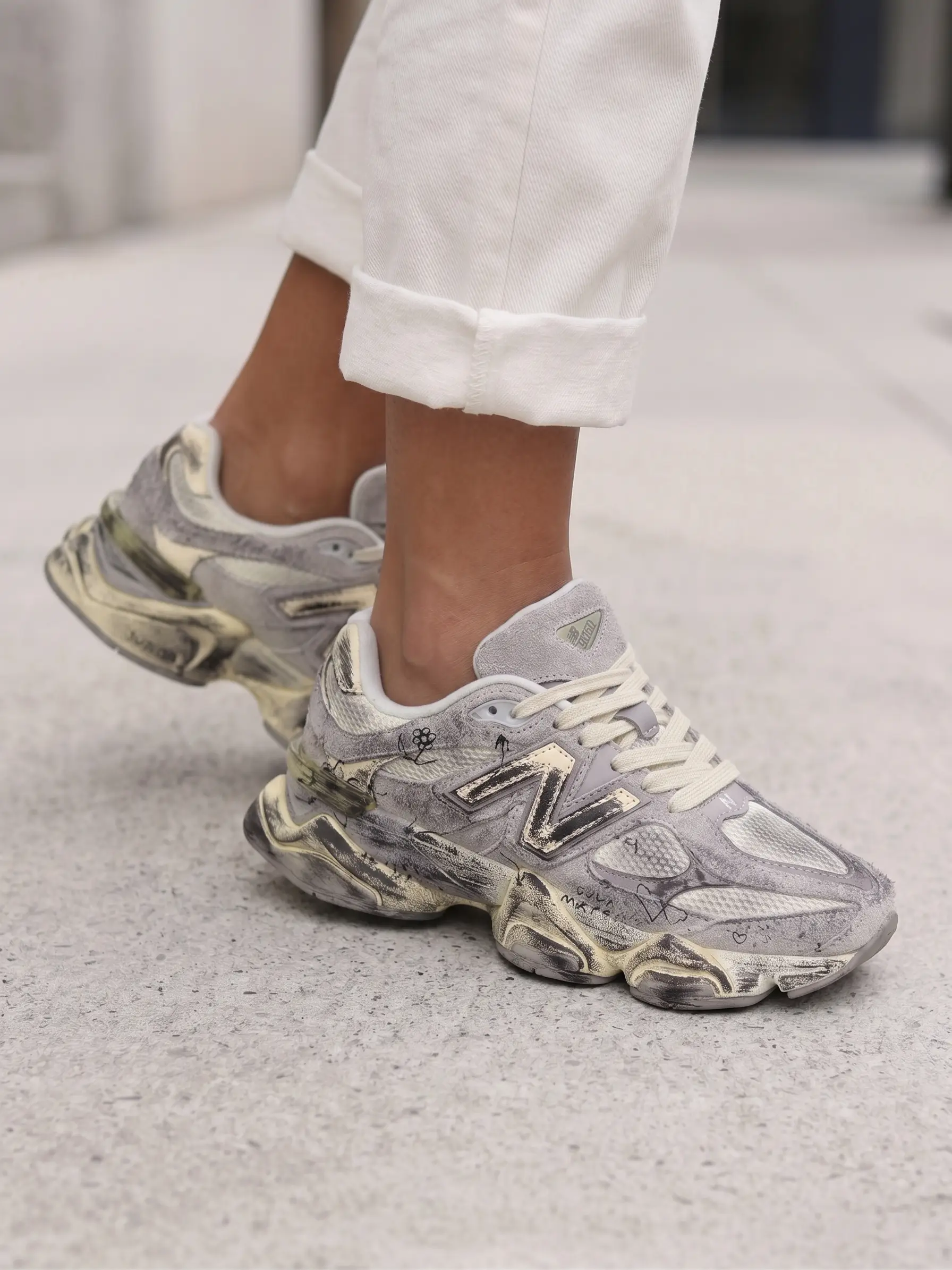 New Balance 9060