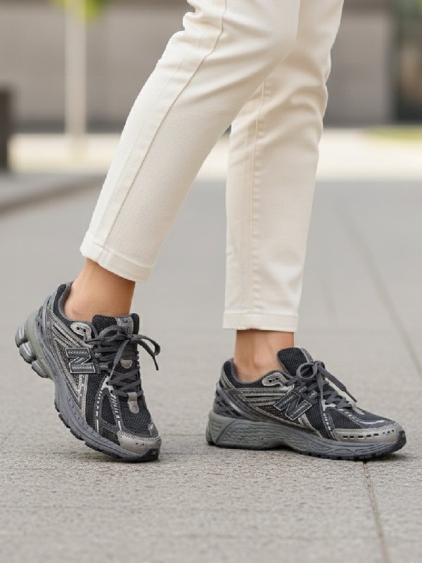 New Balance 1906