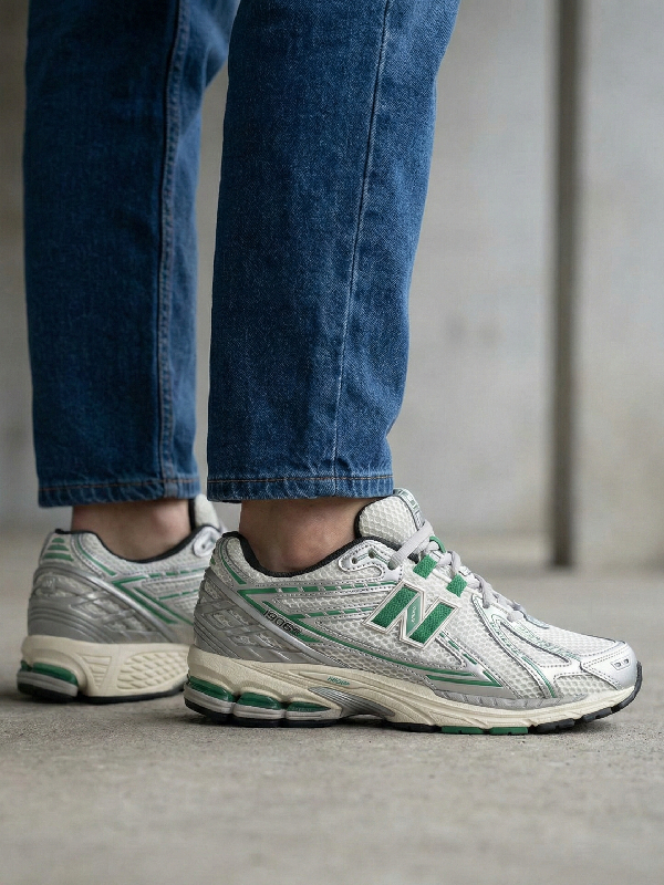 New Balance 1906
