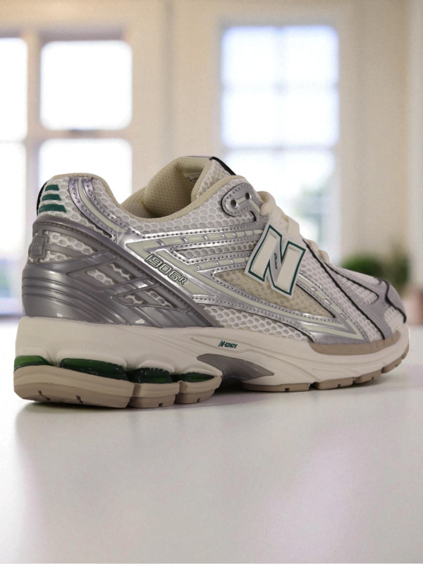 New Balance 1906