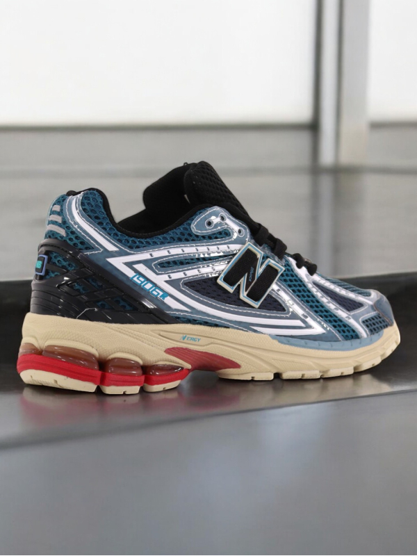 New Balance 1906
