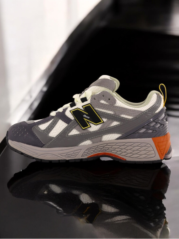 New Balance 1906